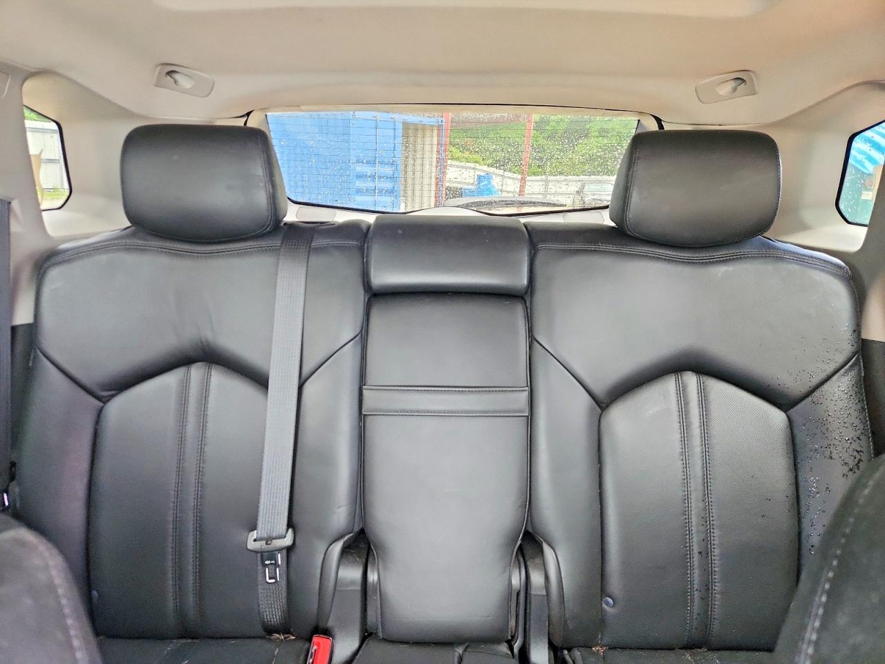 2010 CADILLAC SRX