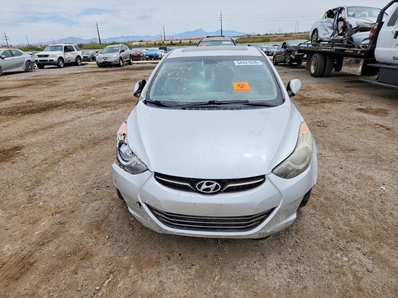 2013 HYUNDAI ELANTRA