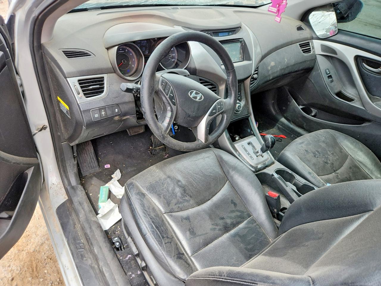 2013 HYUNDAI ELANTRA