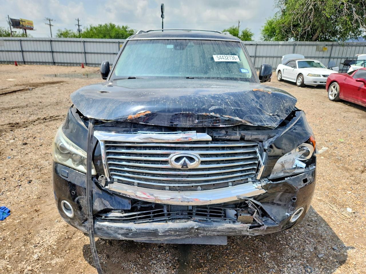 2012 INFINITI QX56 BASE