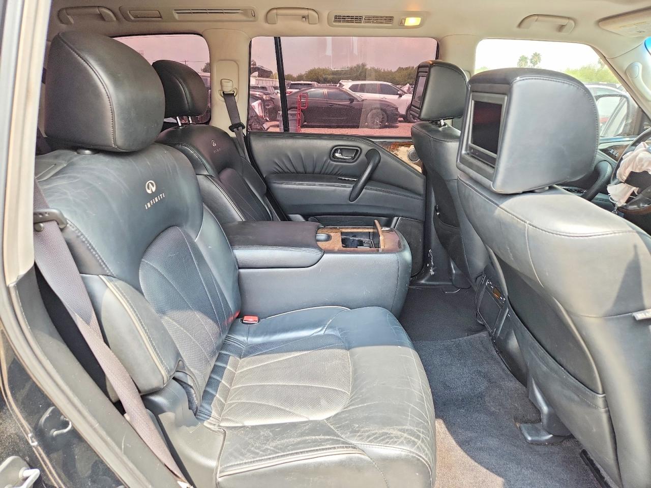 2012 INFINITI QX56 BASE