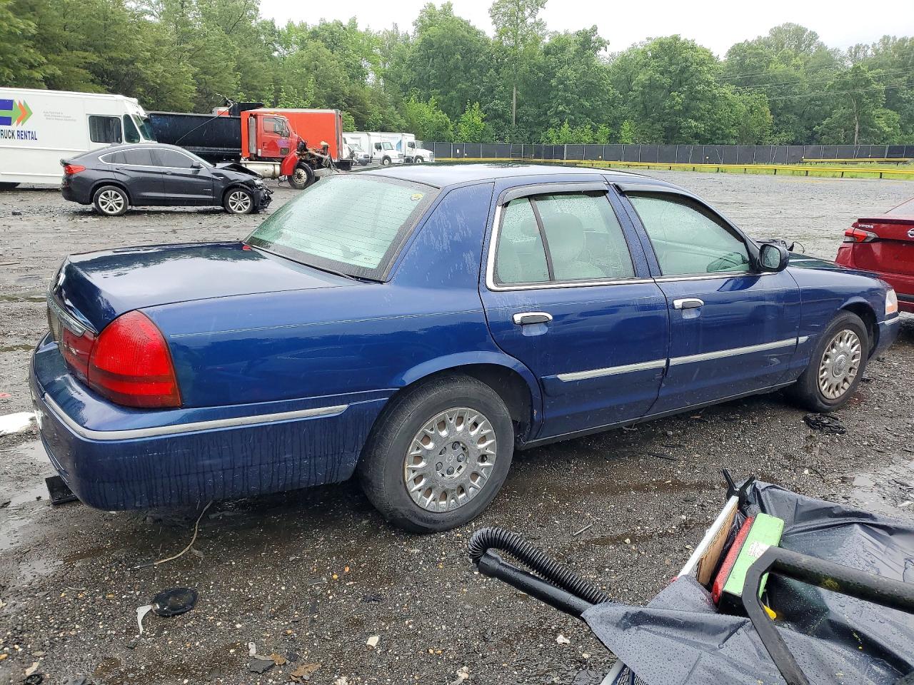 2004 MERCURY GRMARQUIS