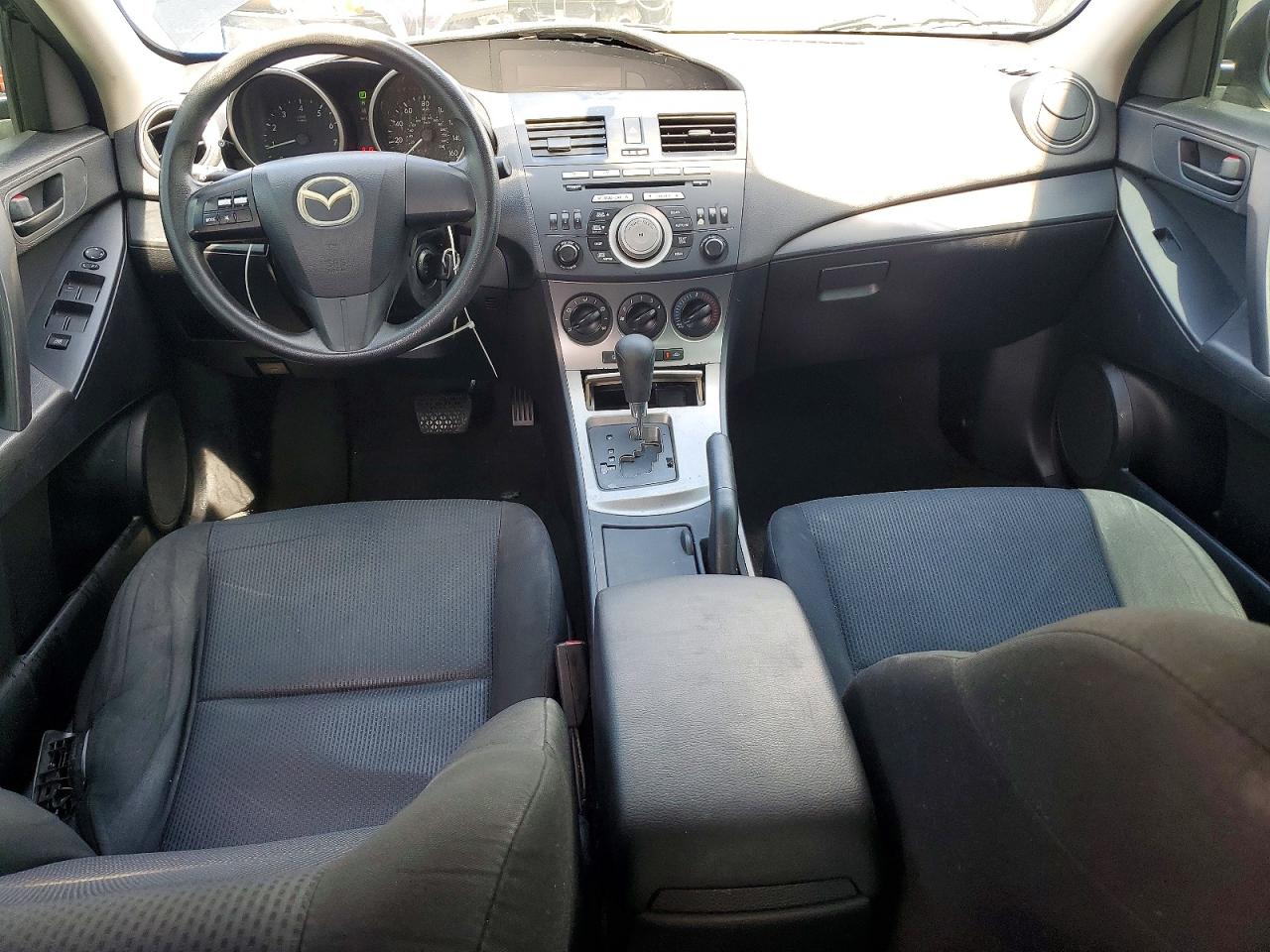2010 MAZDA 3