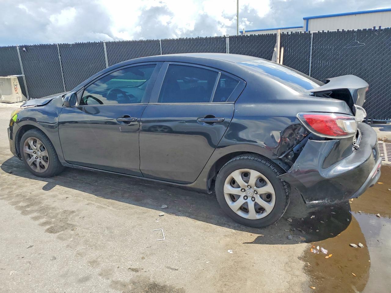 2010 MAZDA 3