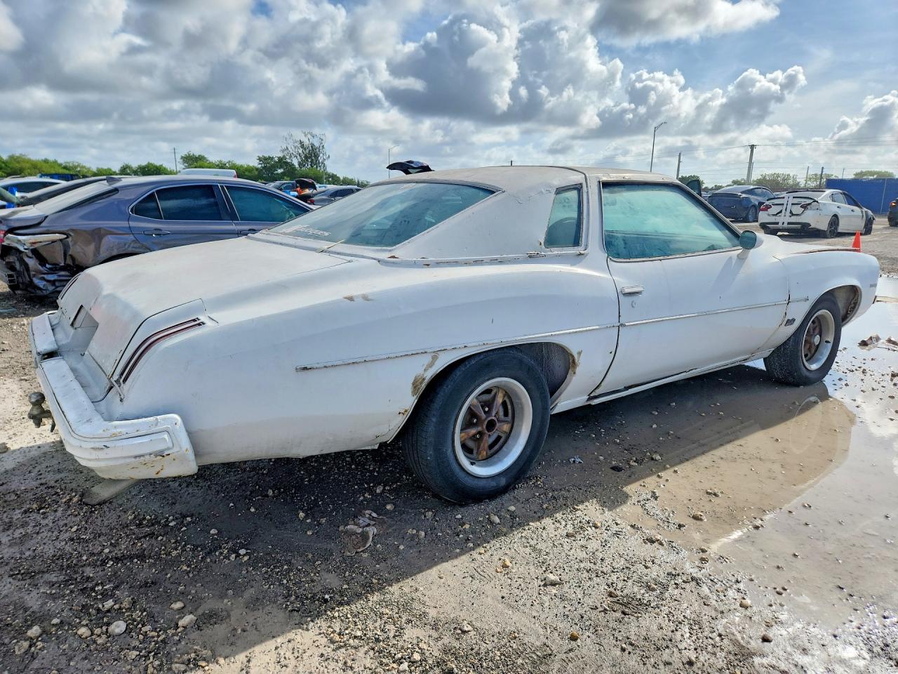 1975 PONTIAC GRANDAM