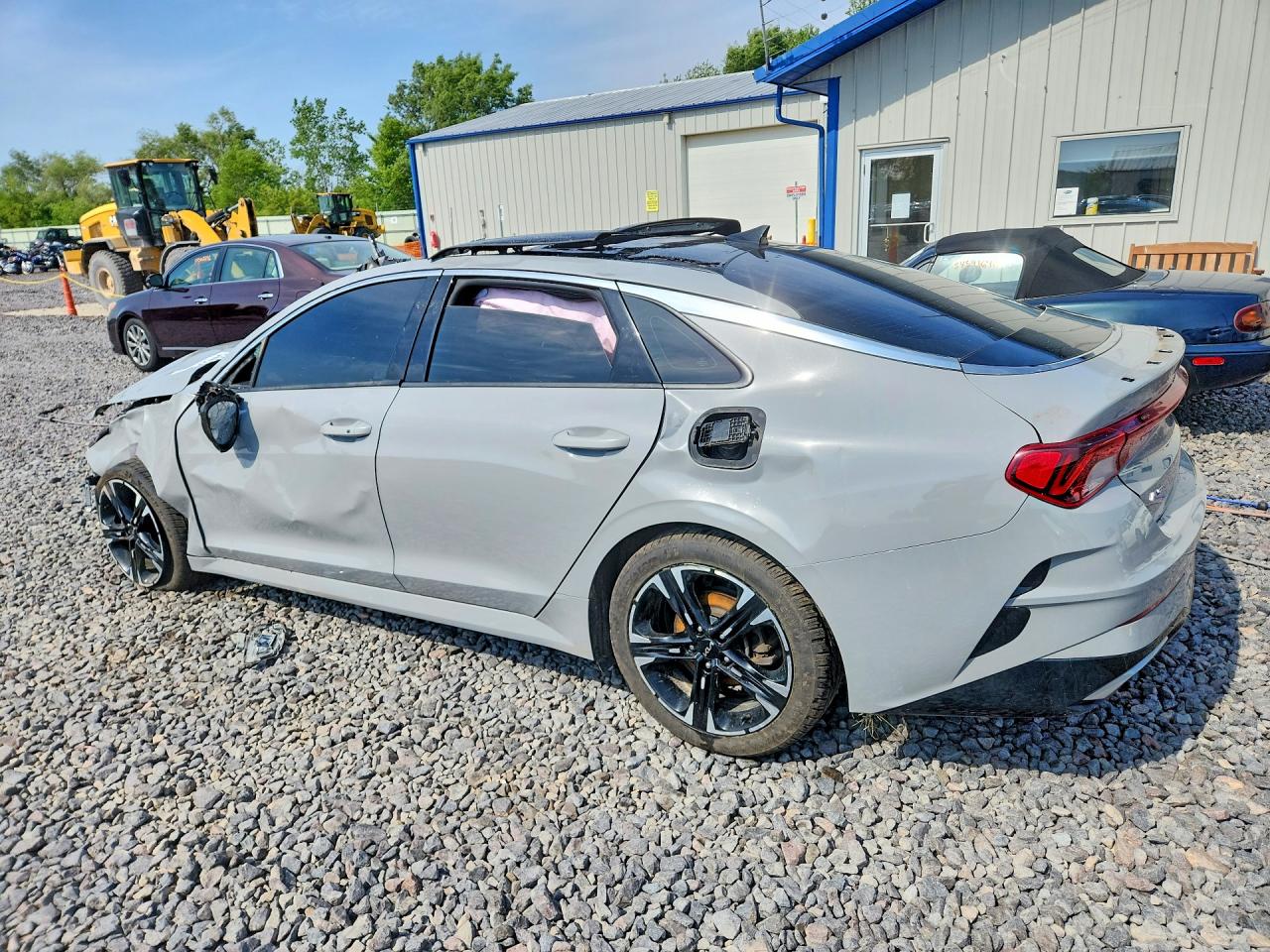 2022 KIA K5