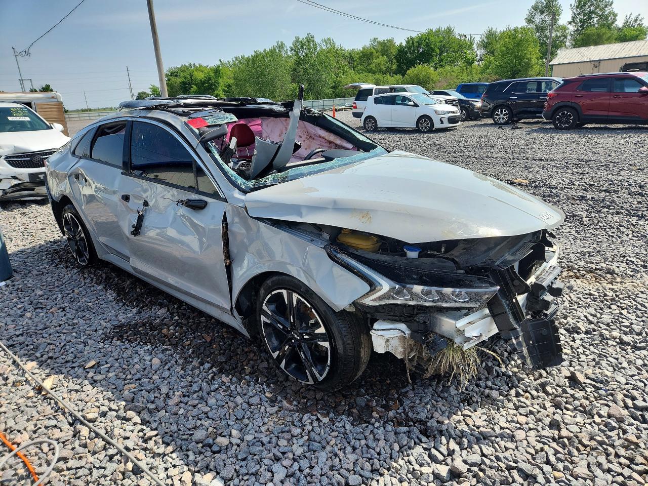 2022 KIA K5