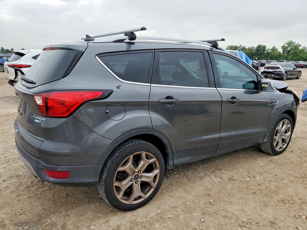 2019 FORD ESCAPE