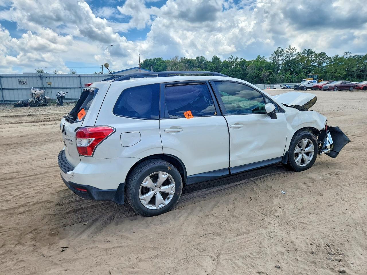 2015 SUBARU FORESTER