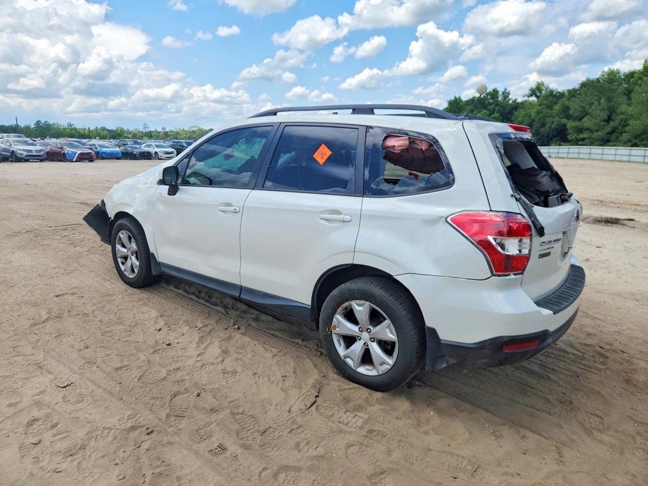 2015 SUBARU FORESTER