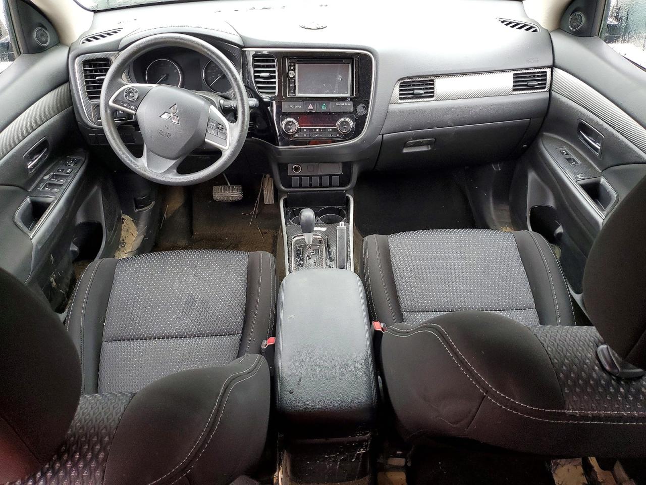 2018 MITSUBISHI OUTLANDER
