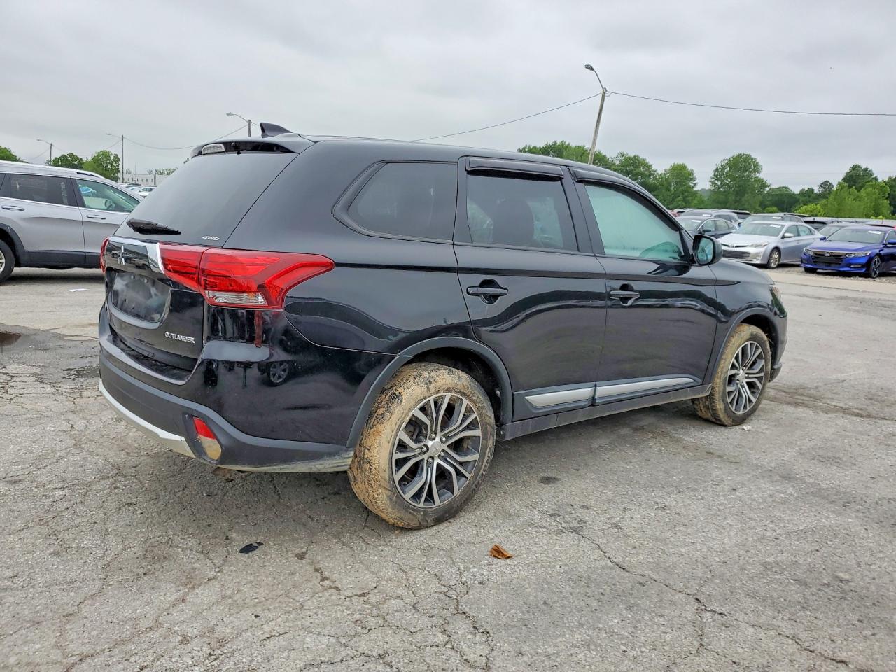 2018 MITSUBISHI OUTLANDER