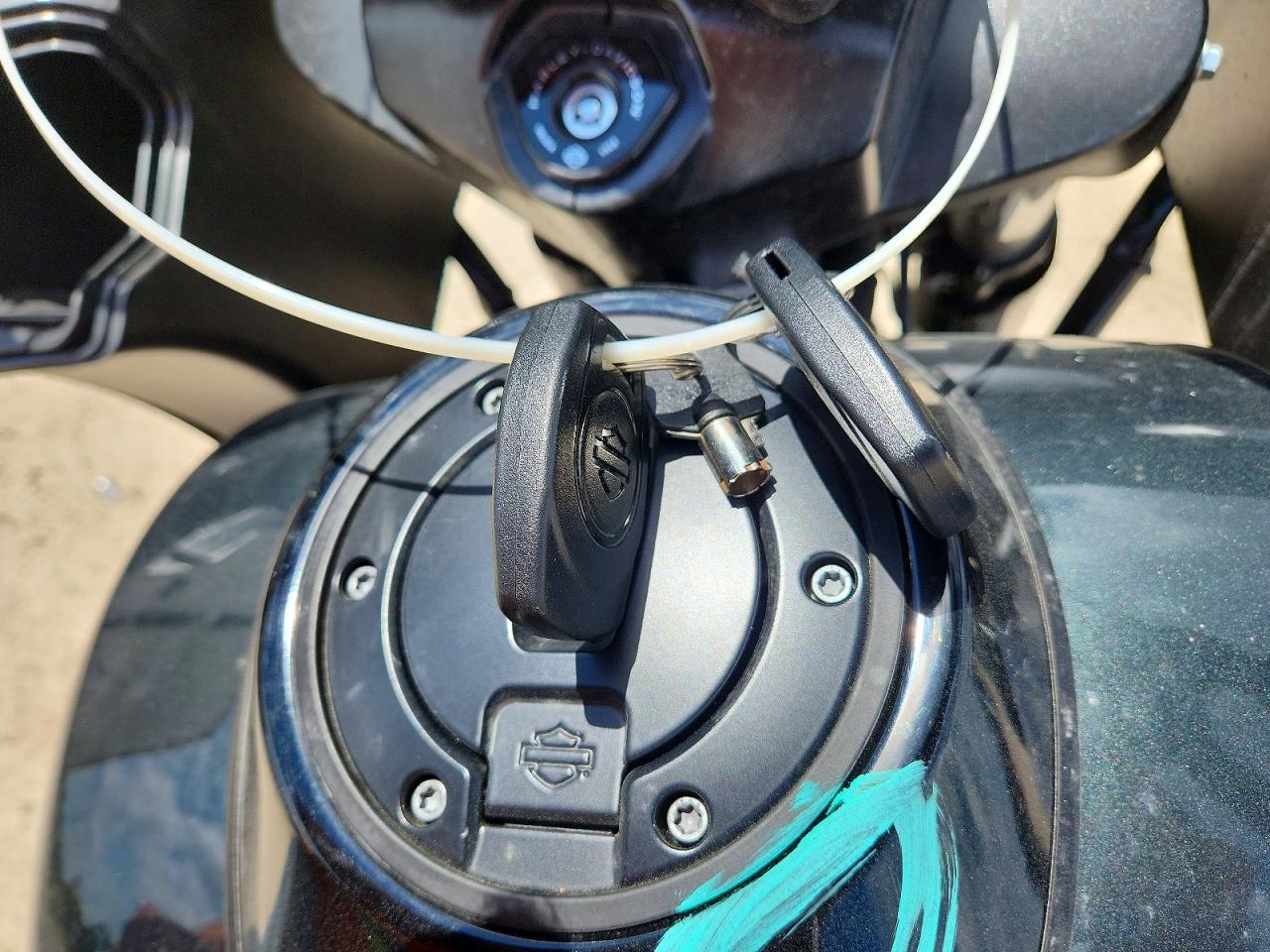 2025 HARLEY DAVIDSON FL