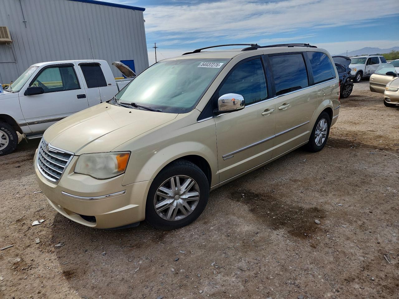 2010 CHRYSLER MINIVAN