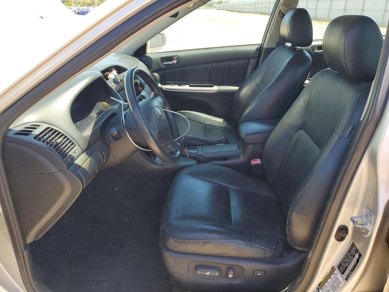 2005 TOYOTA CAMRY