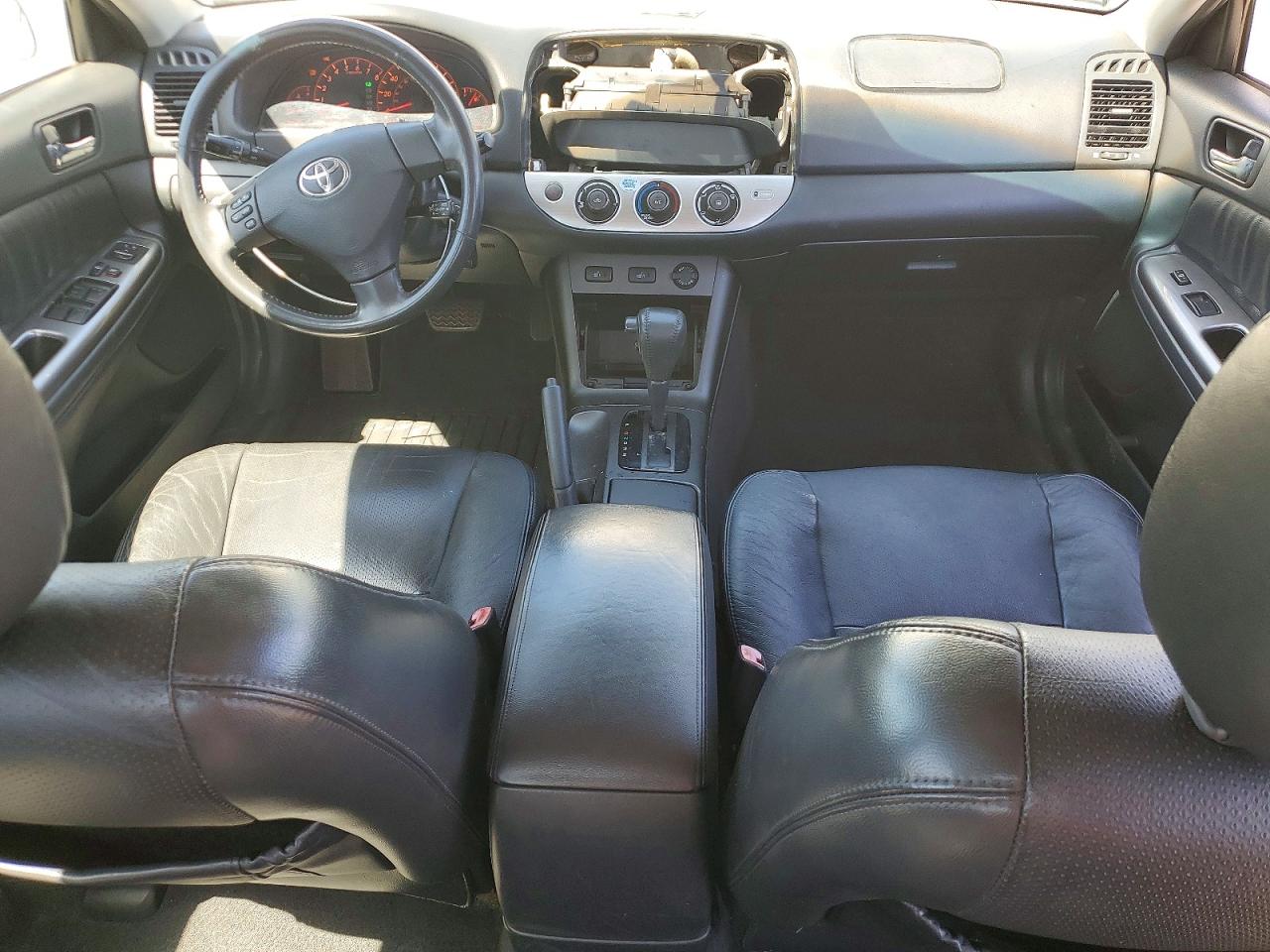 2005 TOYOTA CAMRY