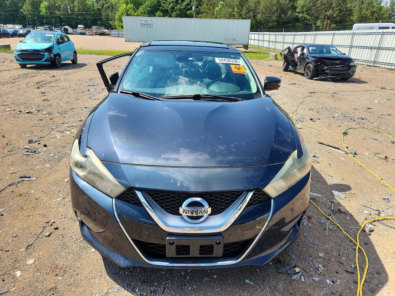 2016 NISSAN MAXIMA