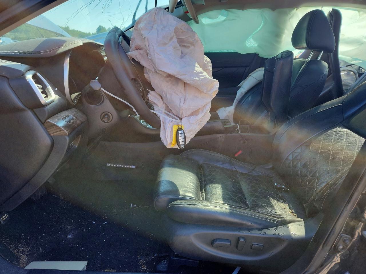 2016 NISSAN MAXIMA