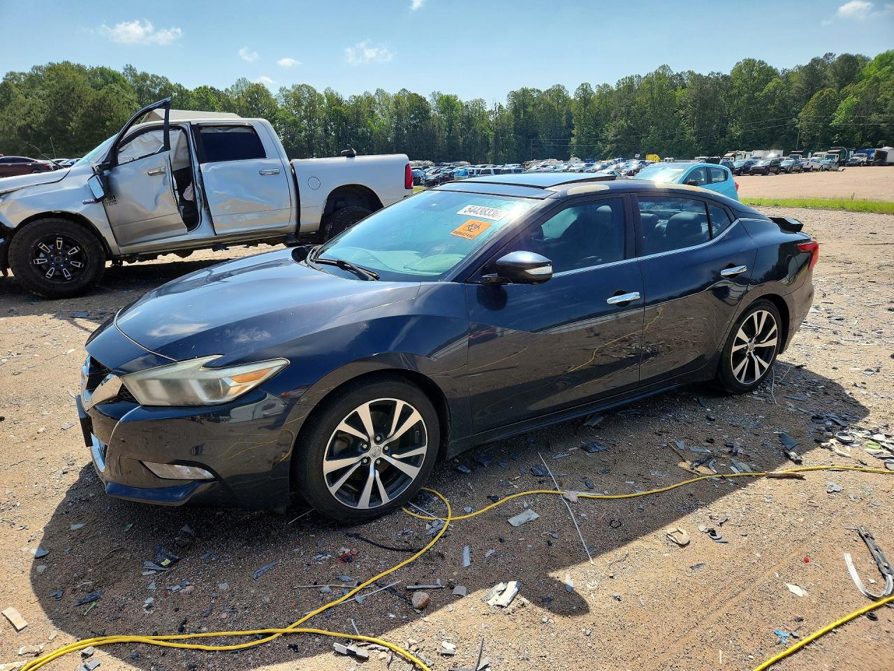 2016 NISSAN MAXIMA