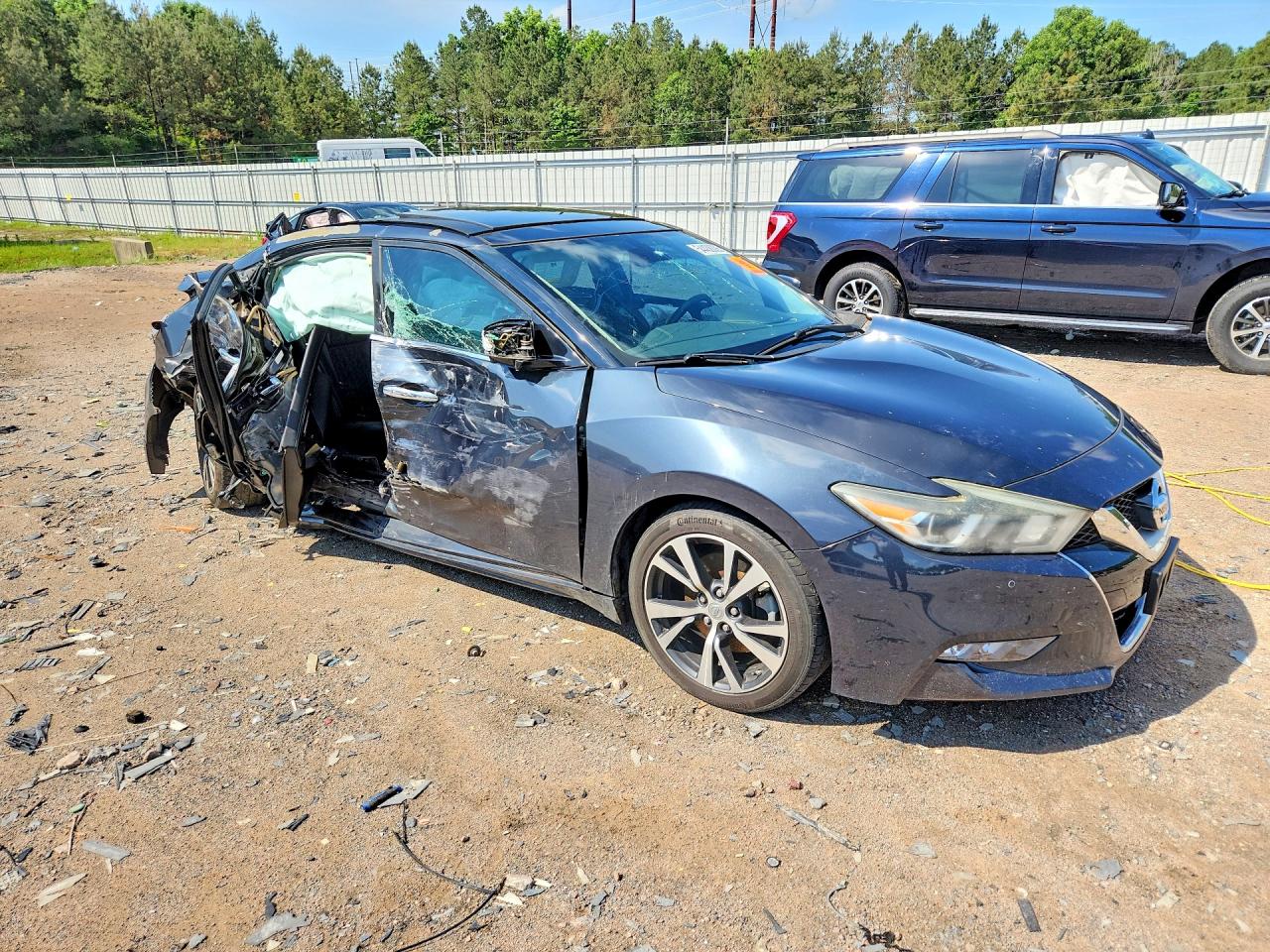 2016 NISSAN MAXIMA