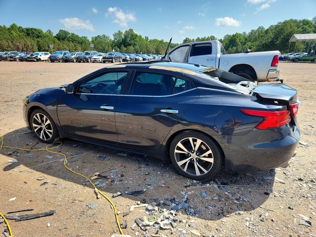 2016 NISSAN MAXIMA