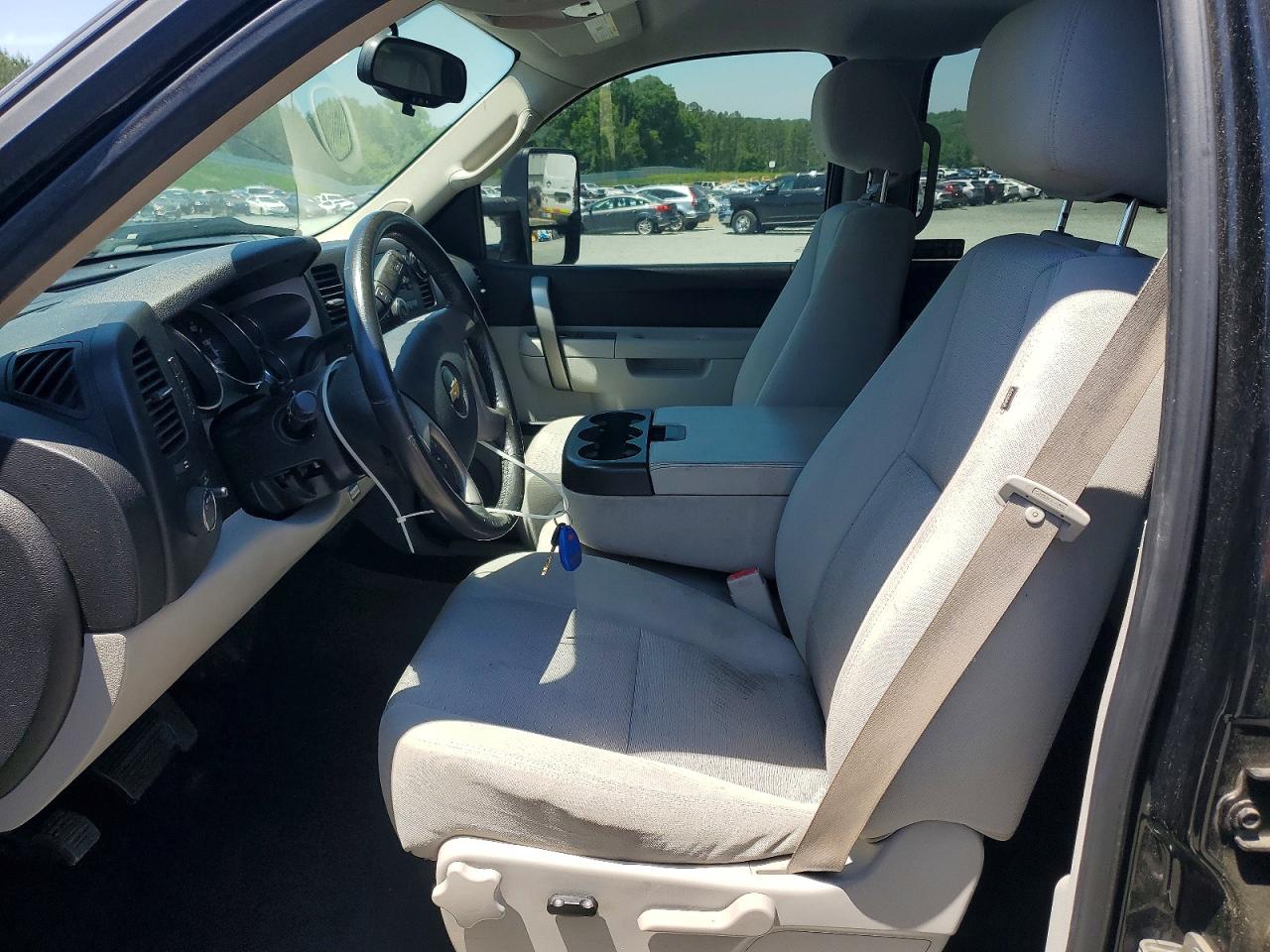 2011 CHEV SILVERADO