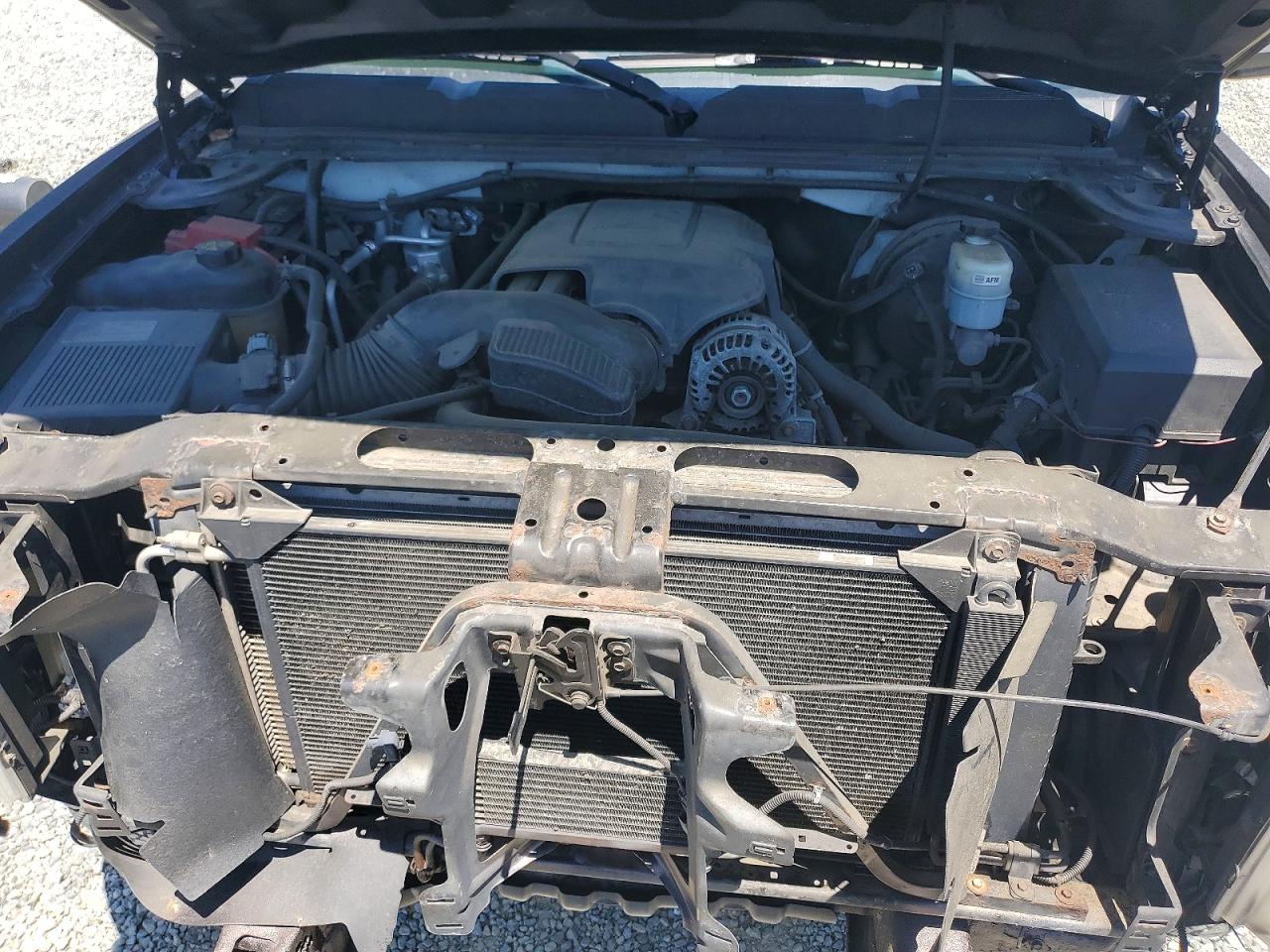 2011 CHEV SILVERADO