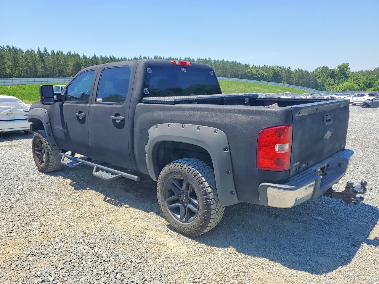 2011 CHEV SILVERADO