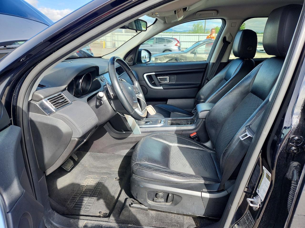 2017 LAND ROVER DISCOVERY