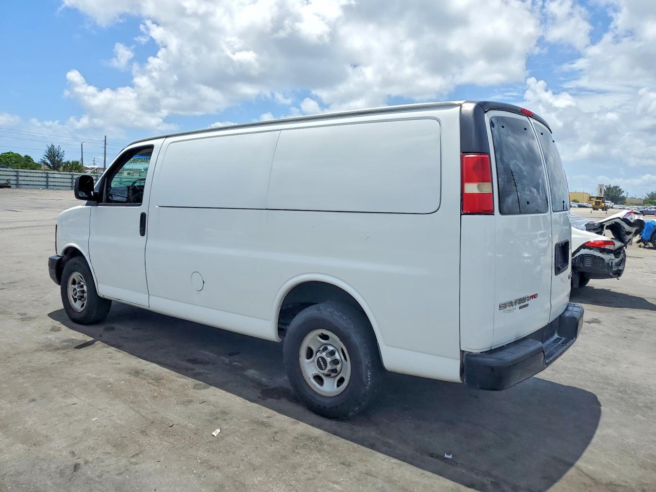 2014 GMC SAVANA