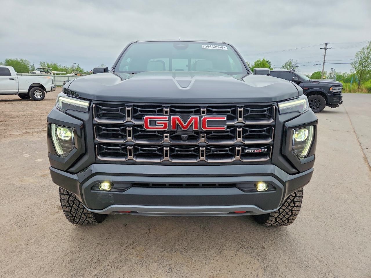 2025 GMC CANYON