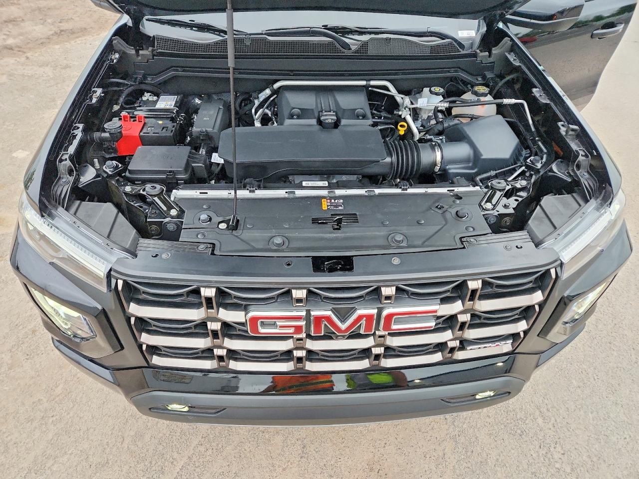 2025 GMC CANYON
