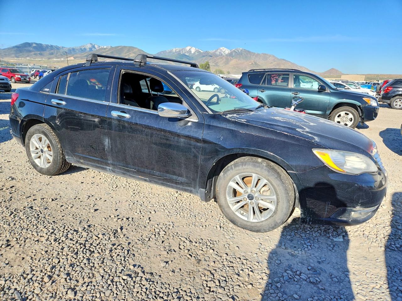 2011 CHRYSLER 200