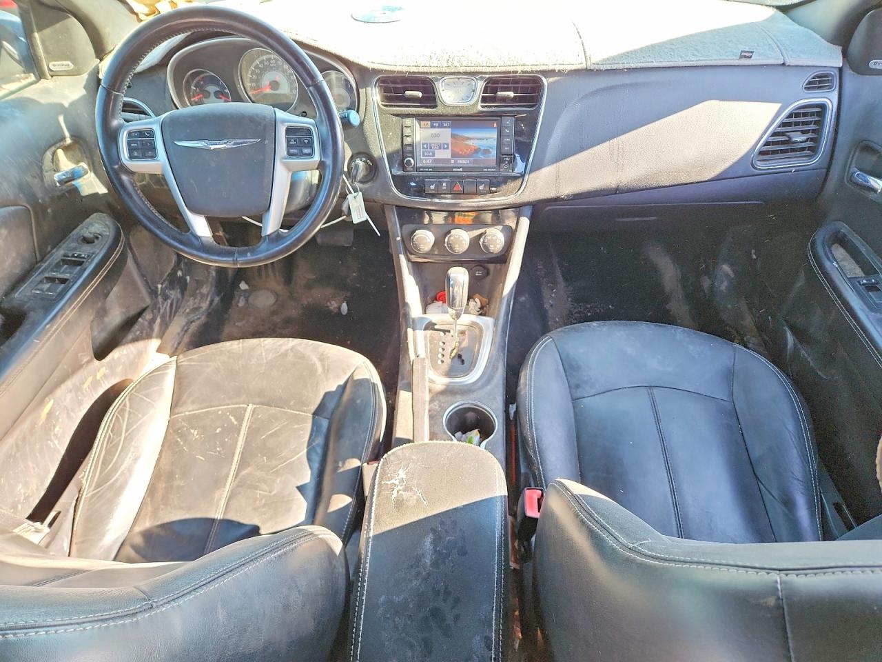 2011 CHRYSLER 200