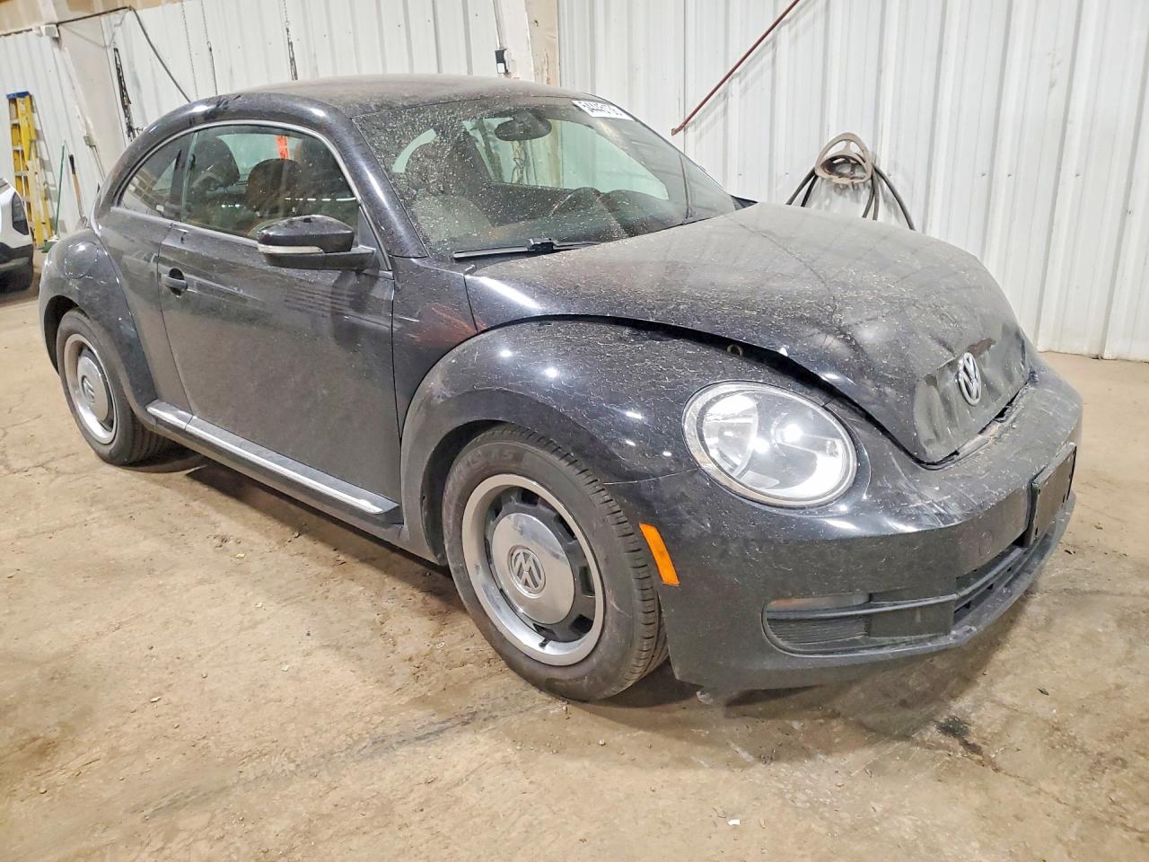 2016 VOLKSWAGEN BEETLE