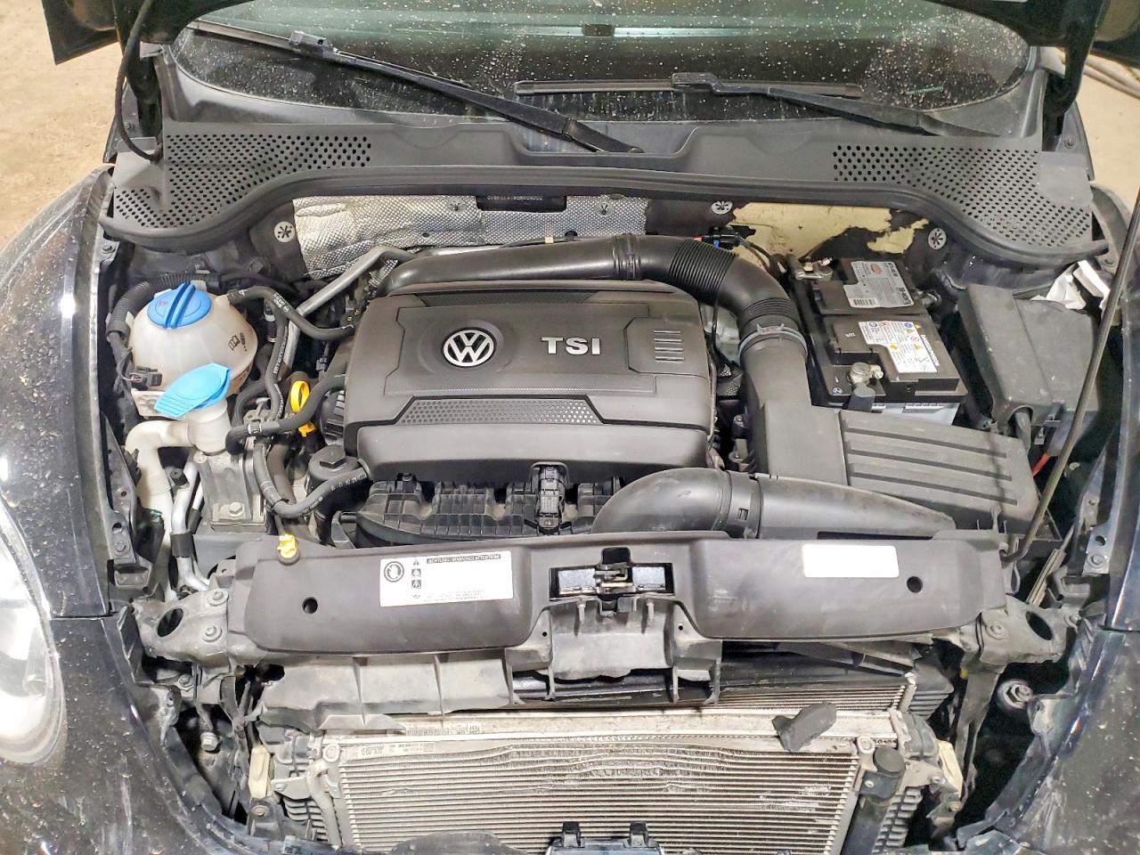 2016 VOLKSWAGEN BEETLE