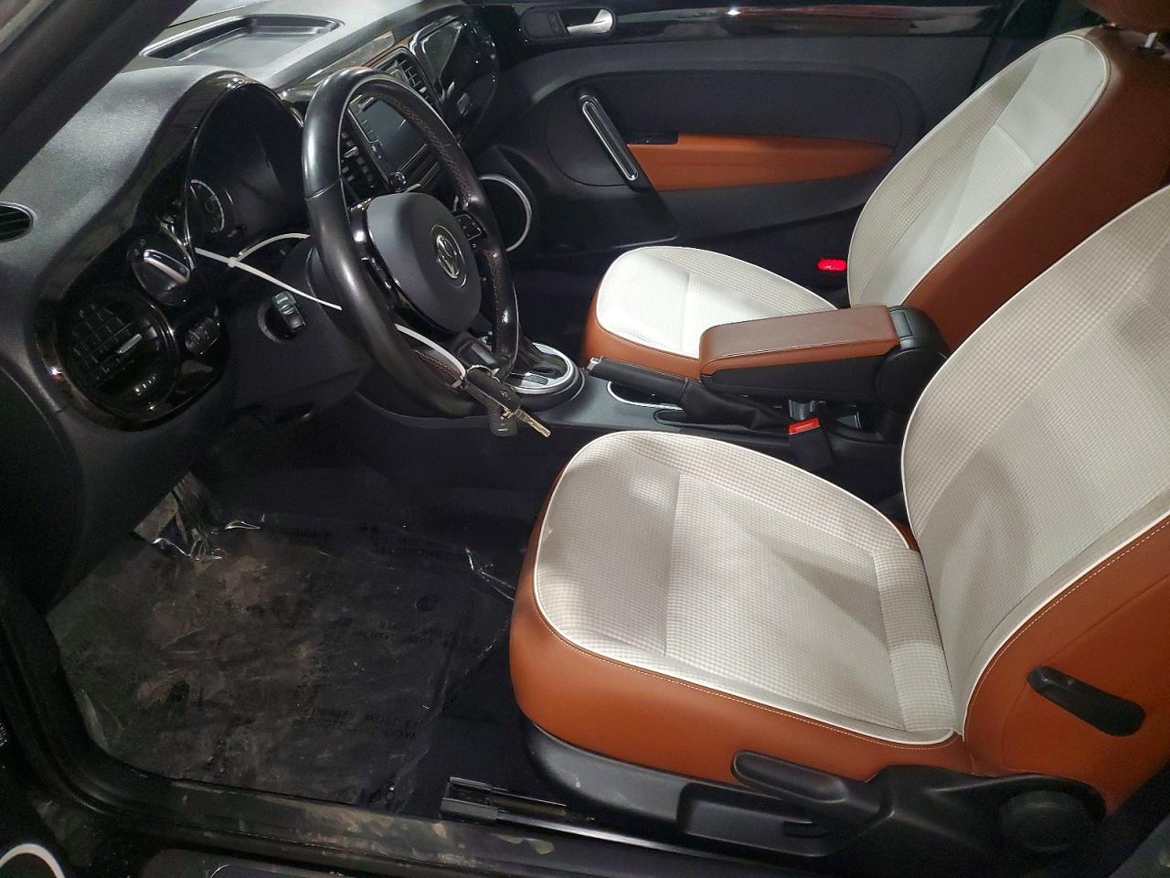 2016 VOLKSWAGEN BEETLE
