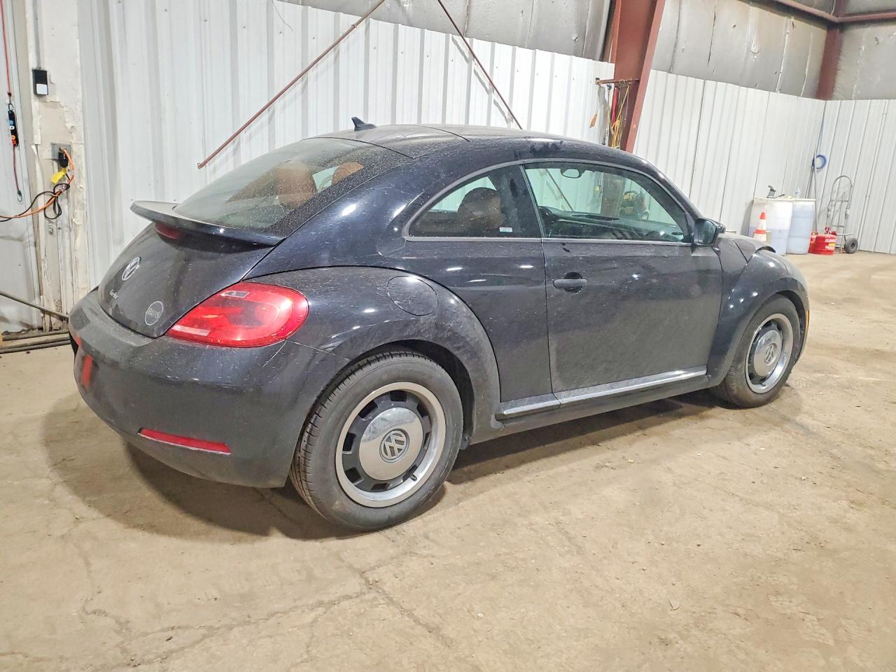 2016 VOLKSWAGEN BEETLE