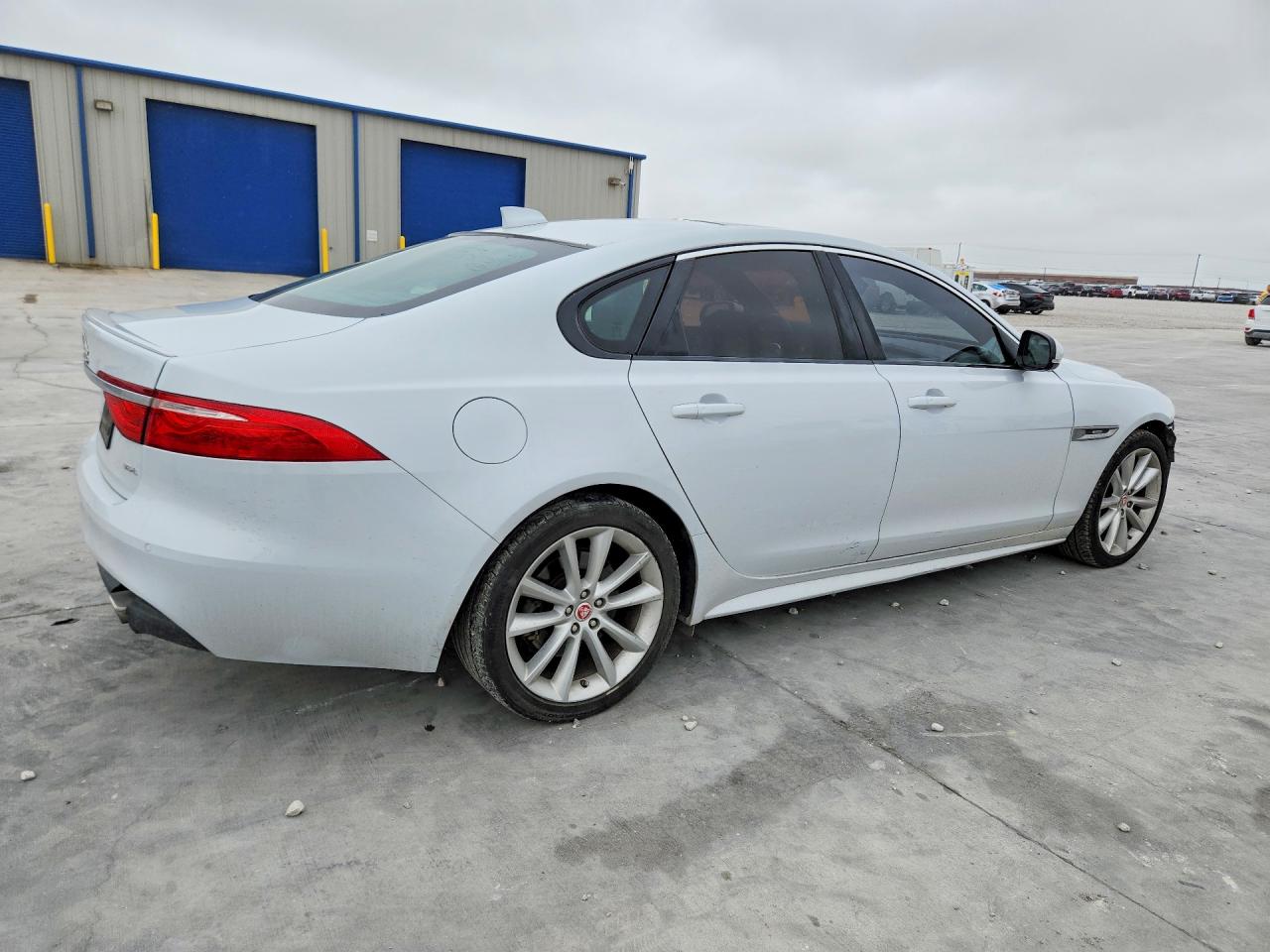 2016 JAGUAR XF