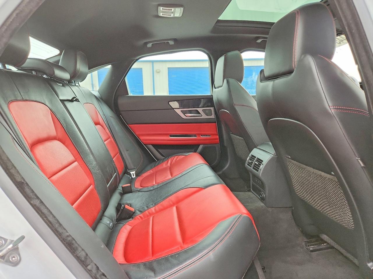 2016 JAGUAR XF