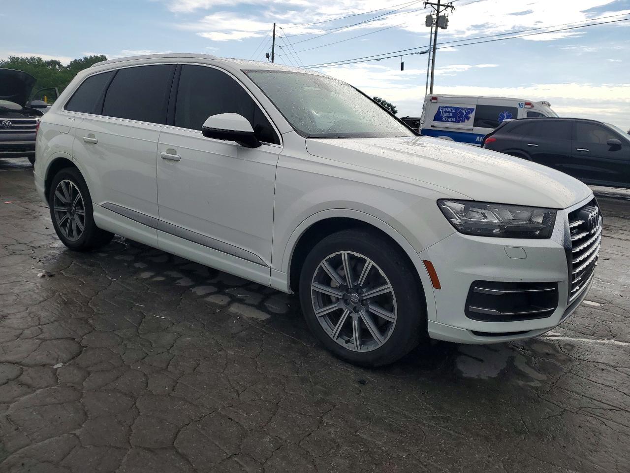 2017 AUDI Q7