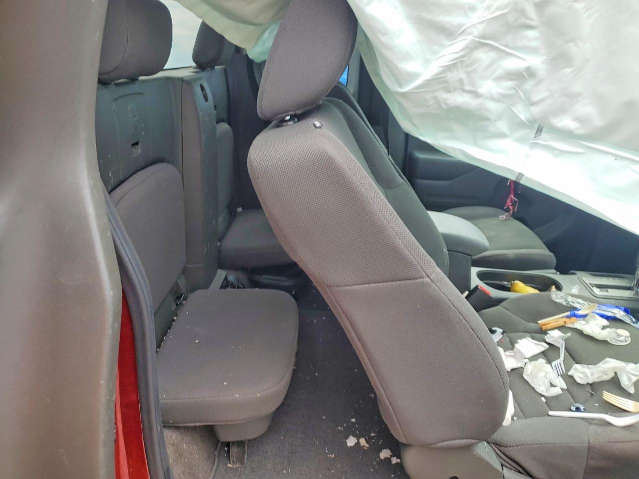 2016 NISSAN FRONTIER