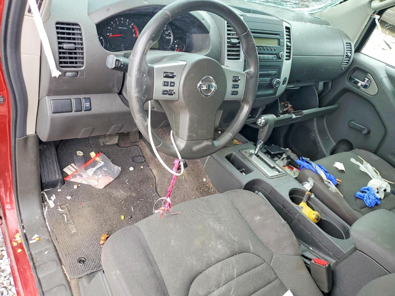 2016 NISSAN FRONTIER