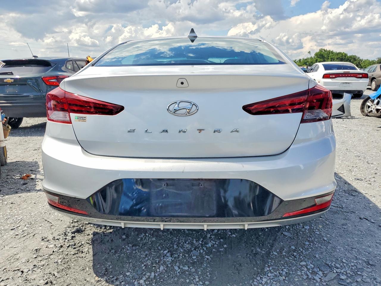 2020 HYUNDAI ELANTRA