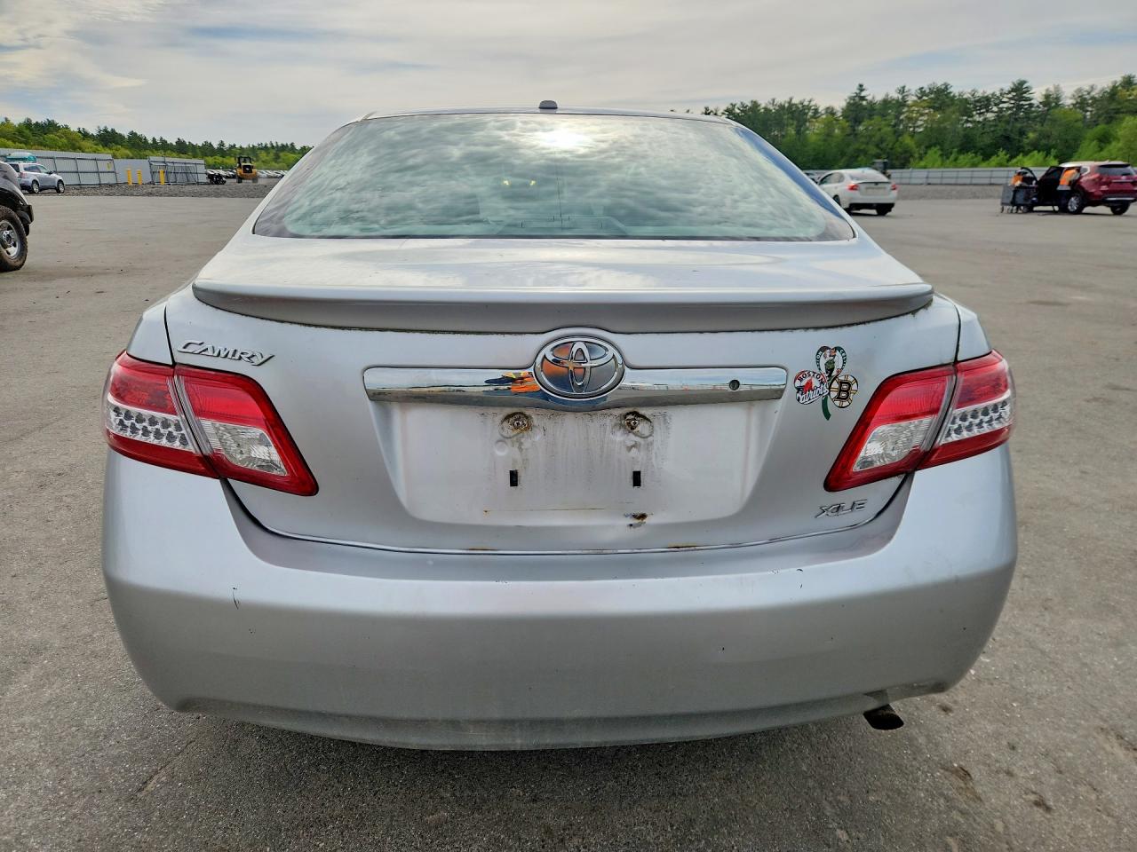 2010 TOYOTA CAMRY