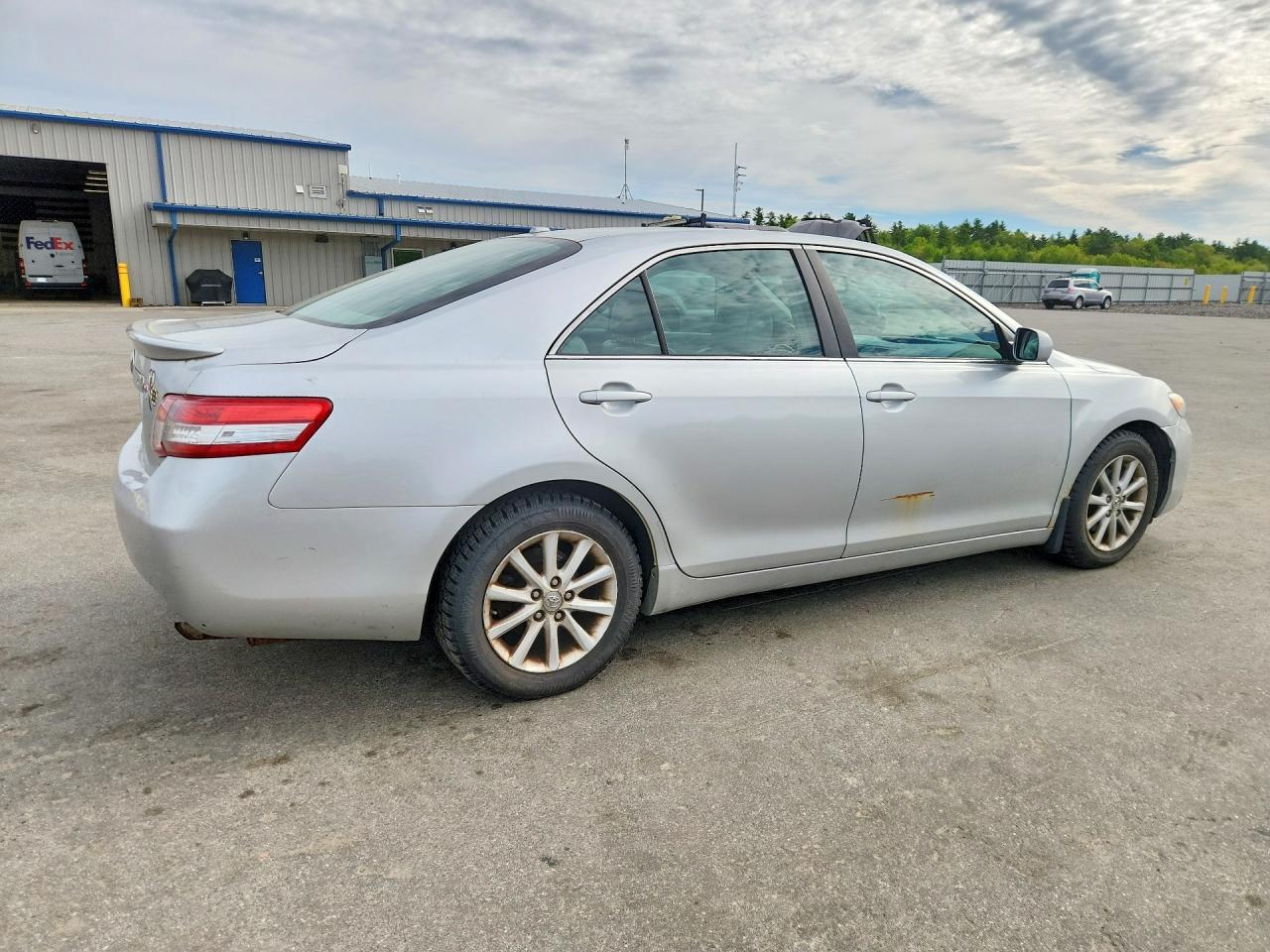 2010 TOYOTA CAMRY
