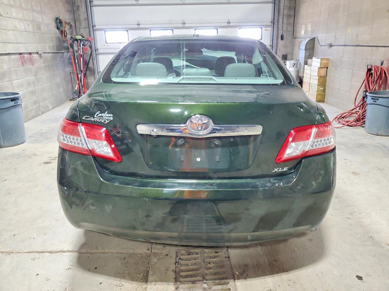 2011 TOYOTA CAMRY