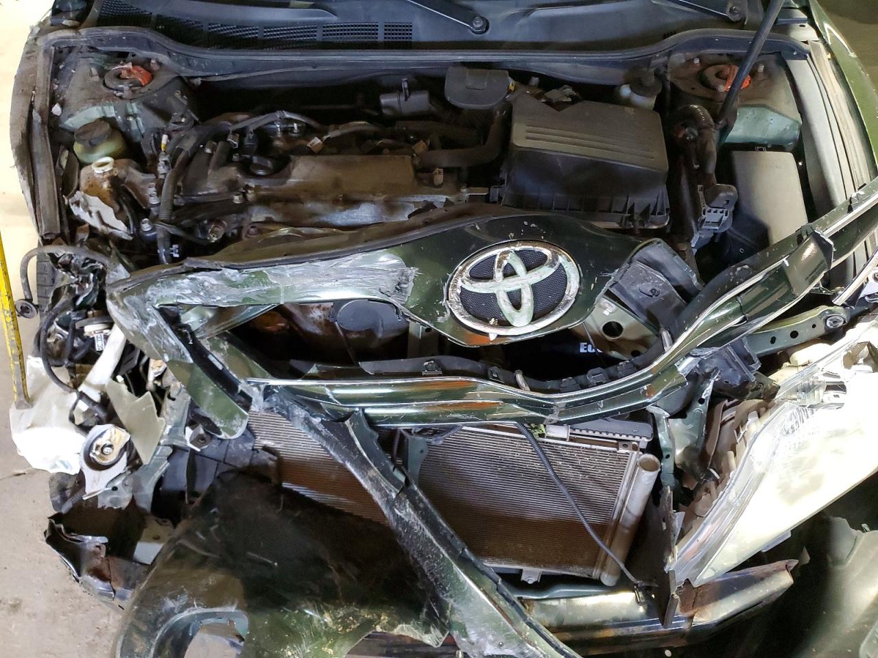 2011 TOYOTA CAMRY