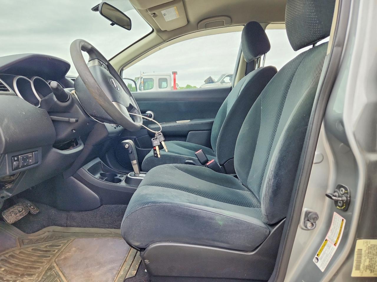 2011 NISSAN VERSA 1.8
