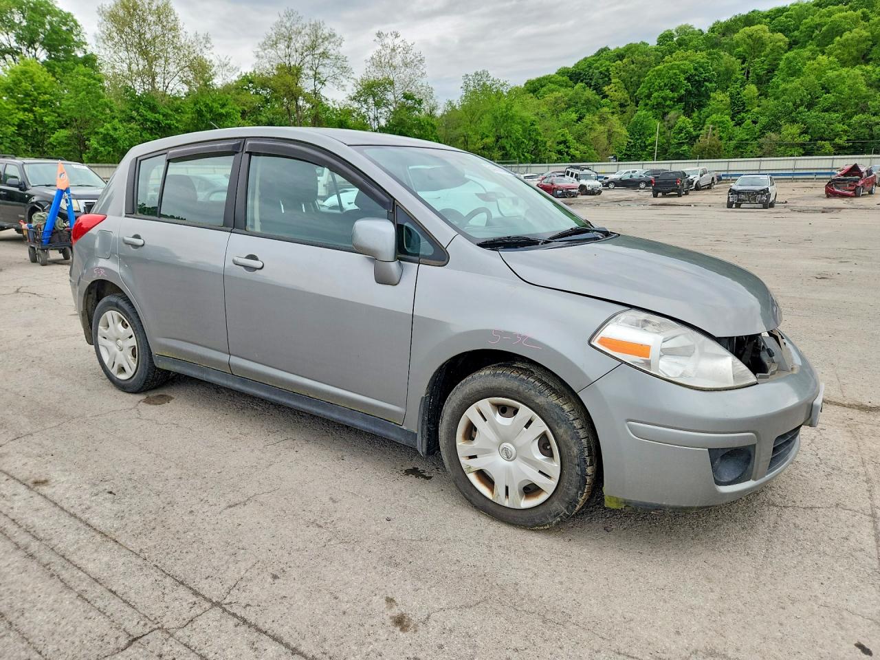 2011 NISSAN VERSA 1.8
